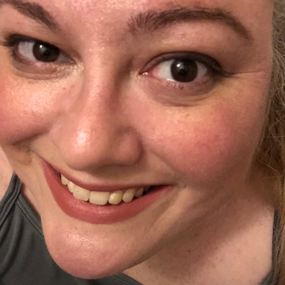 Meet your Posher, Kelly - Picture 5 of 7